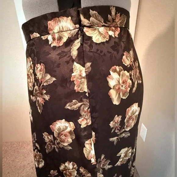 Vintage Jones New York Brown and Tan Maxi A-Line Skirt - Picture 2 of 4